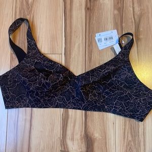 Like nothing bra- Lululemon
